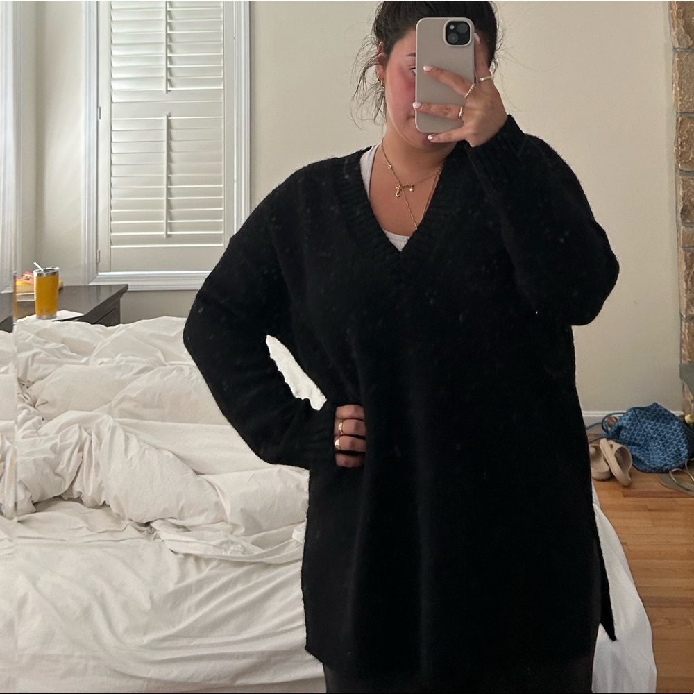 OVERSIZED ZARA SWEATER